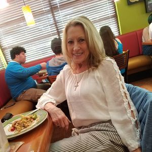 Meet your Posher, Vicki